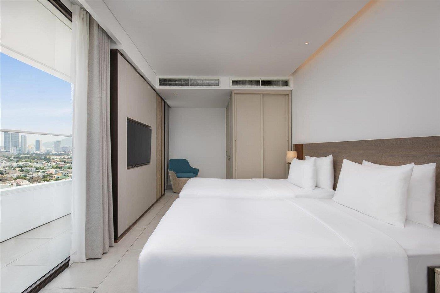 Radisson Hotel Danang 5*