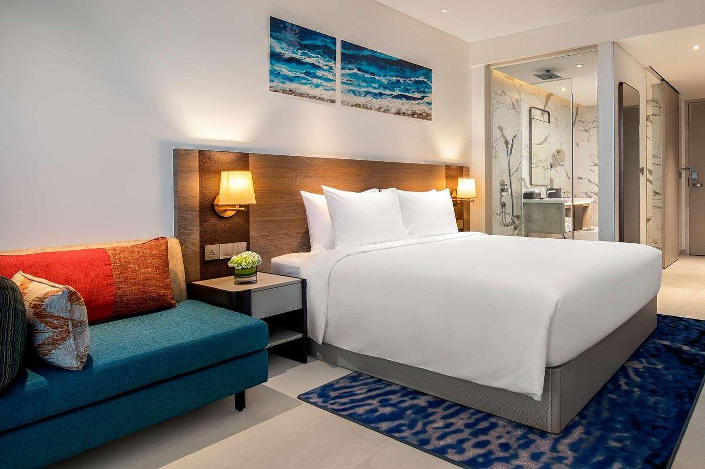 Radisson Hotel Danang 5*