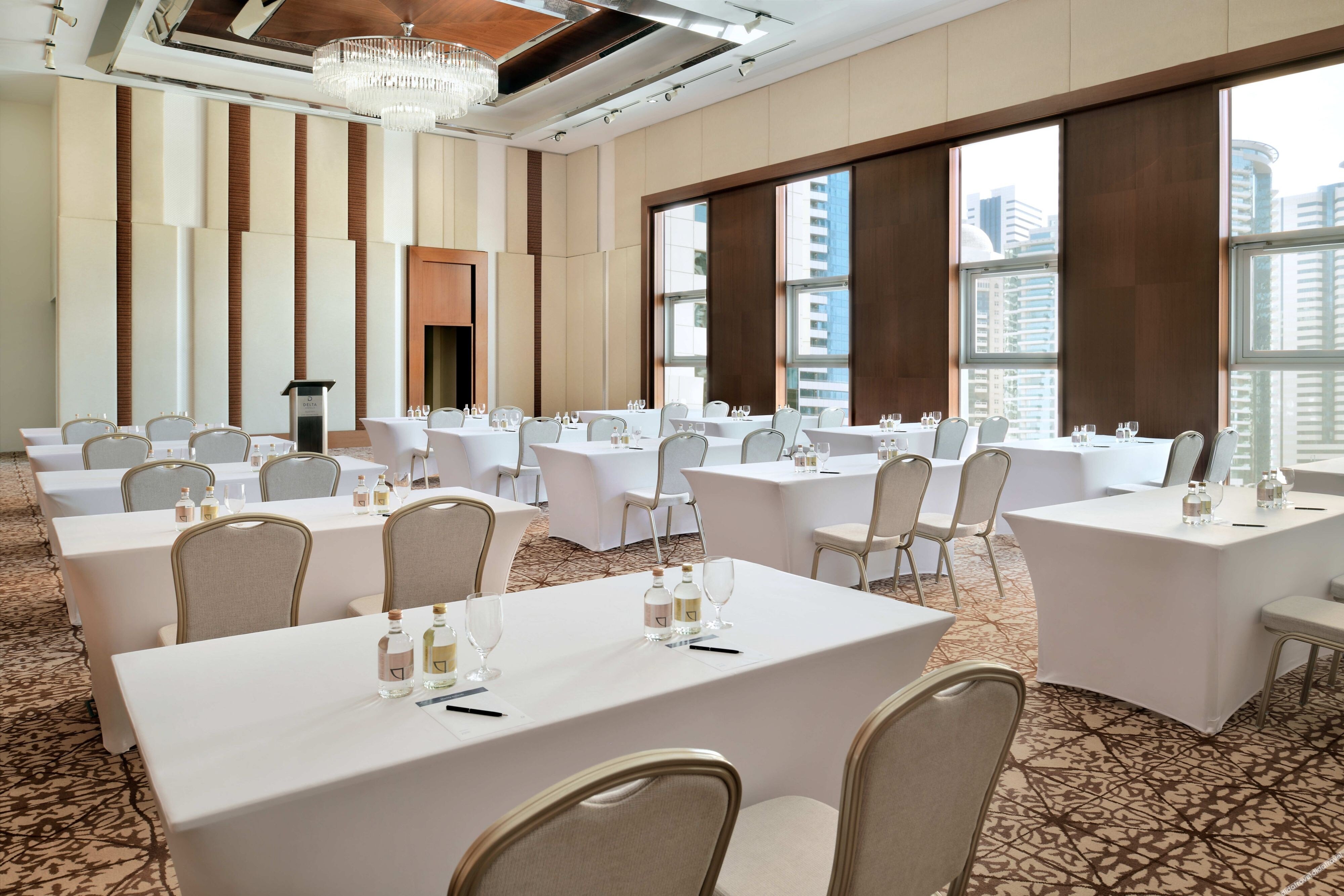 Delta Hotels City Center Doha 5*