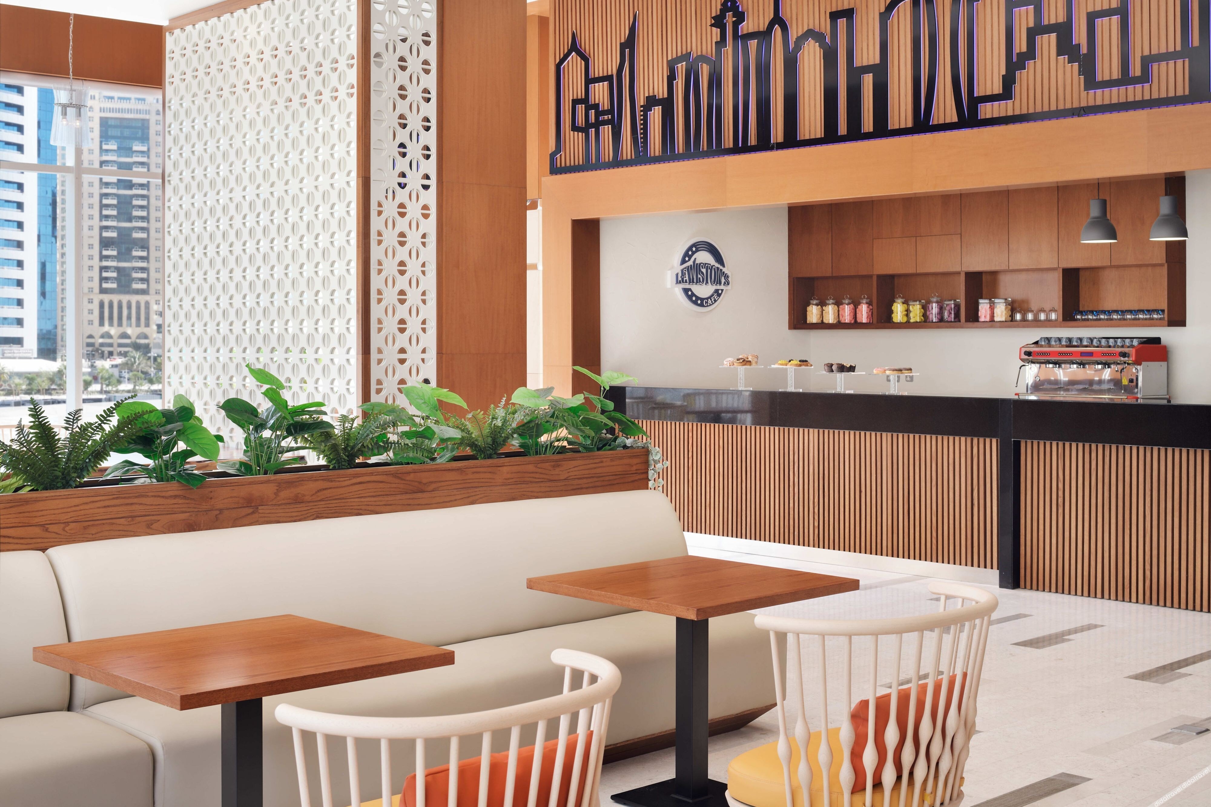 Delta Hotels City Center Doha 5*