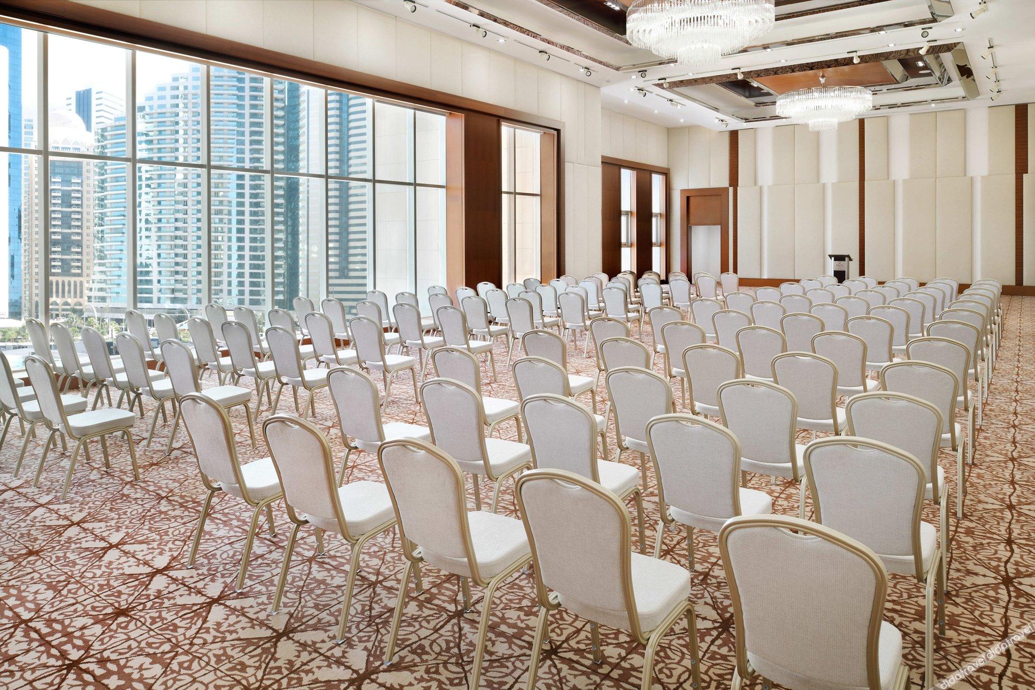Delta Hotels City Center Doha 5*