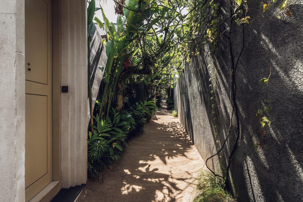 Astera Resort Canggu by Ini Vie Hospitality 5*