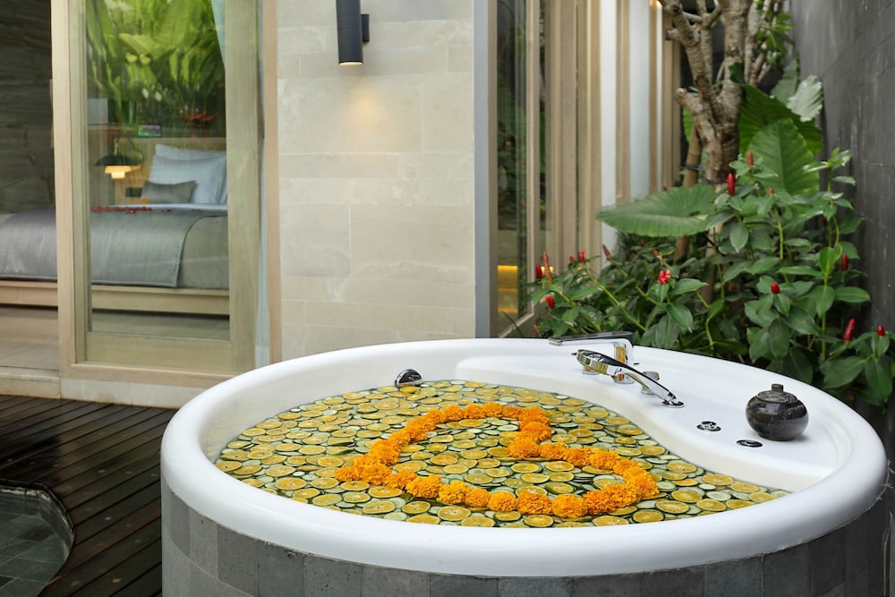 Astera Resort Canggu by Ini Vie Hospitality 5*