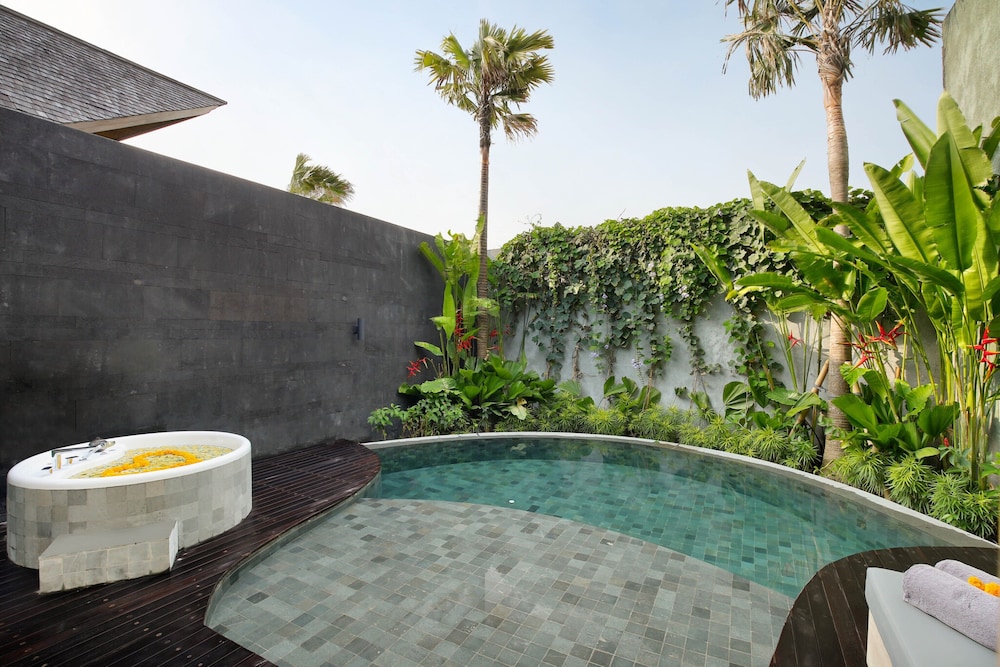 Astera Resort Canggu by Ini Vie Hospitality 5*