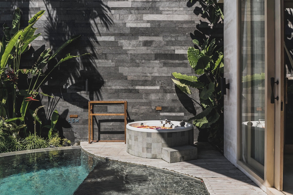 Astera Resort Canggu by Ini Vie Hospitality 5*