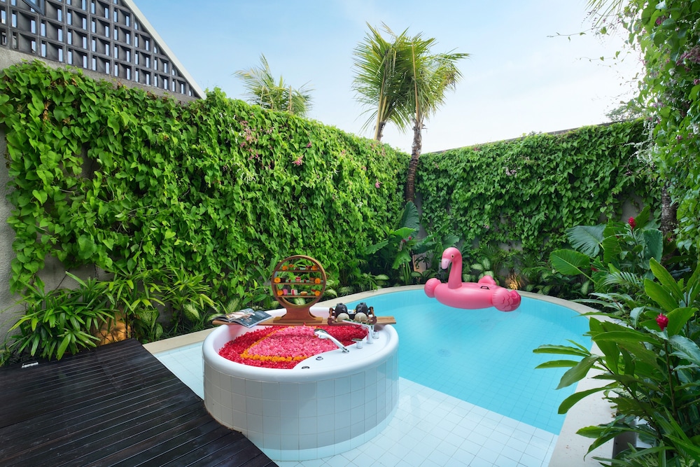 Astera Resort Canggu by Ini Vie Hospitality 5*