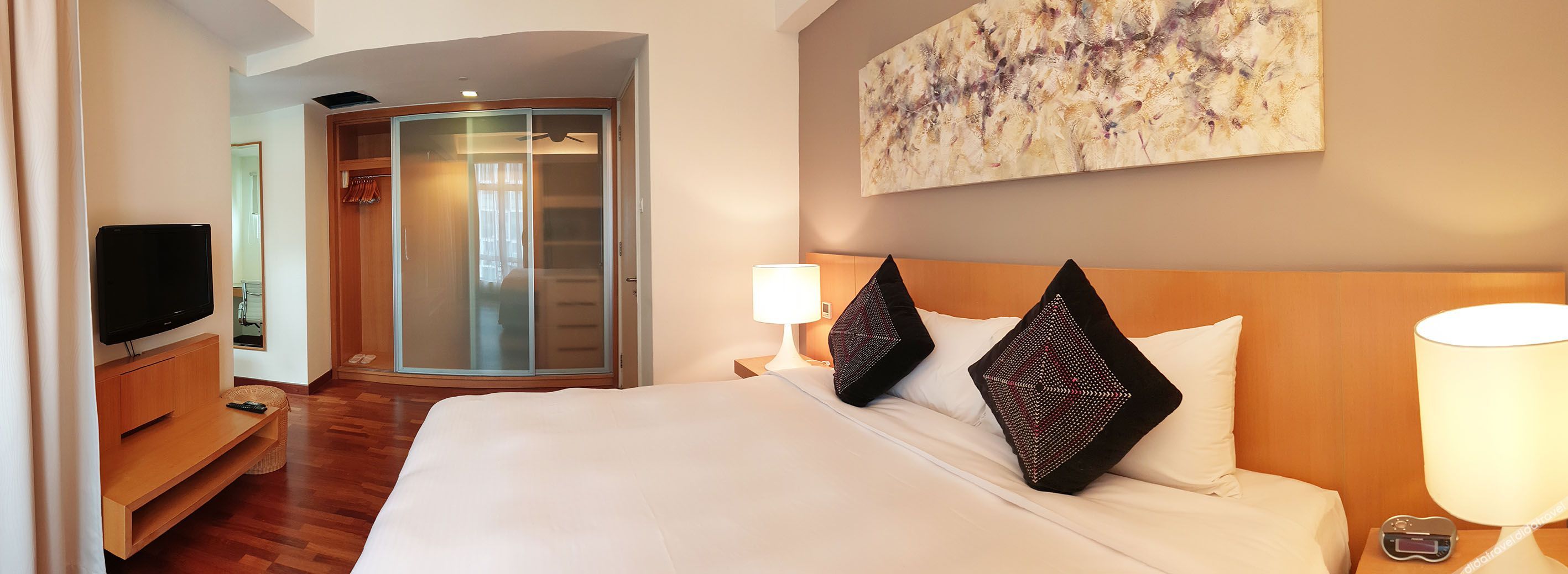 Cormar Suites 5*