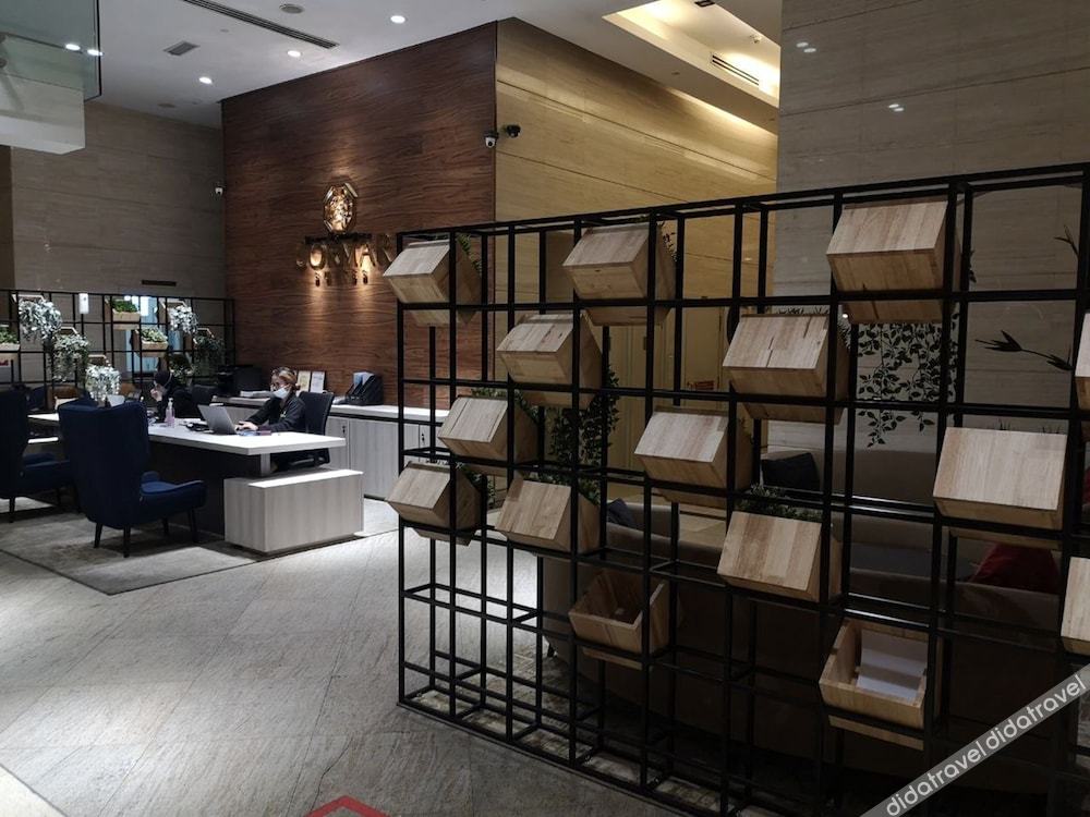 Cormar Suites 5*
