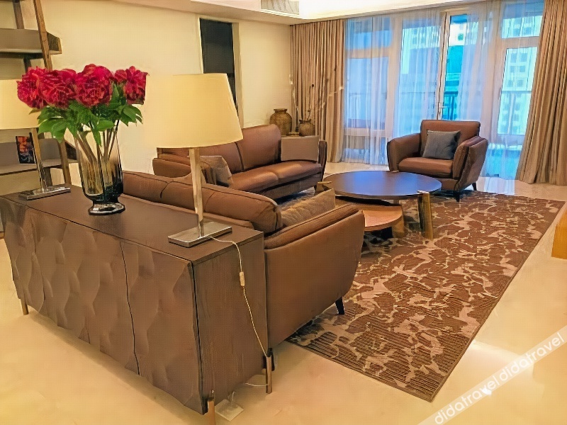 Cormar Suites 5*