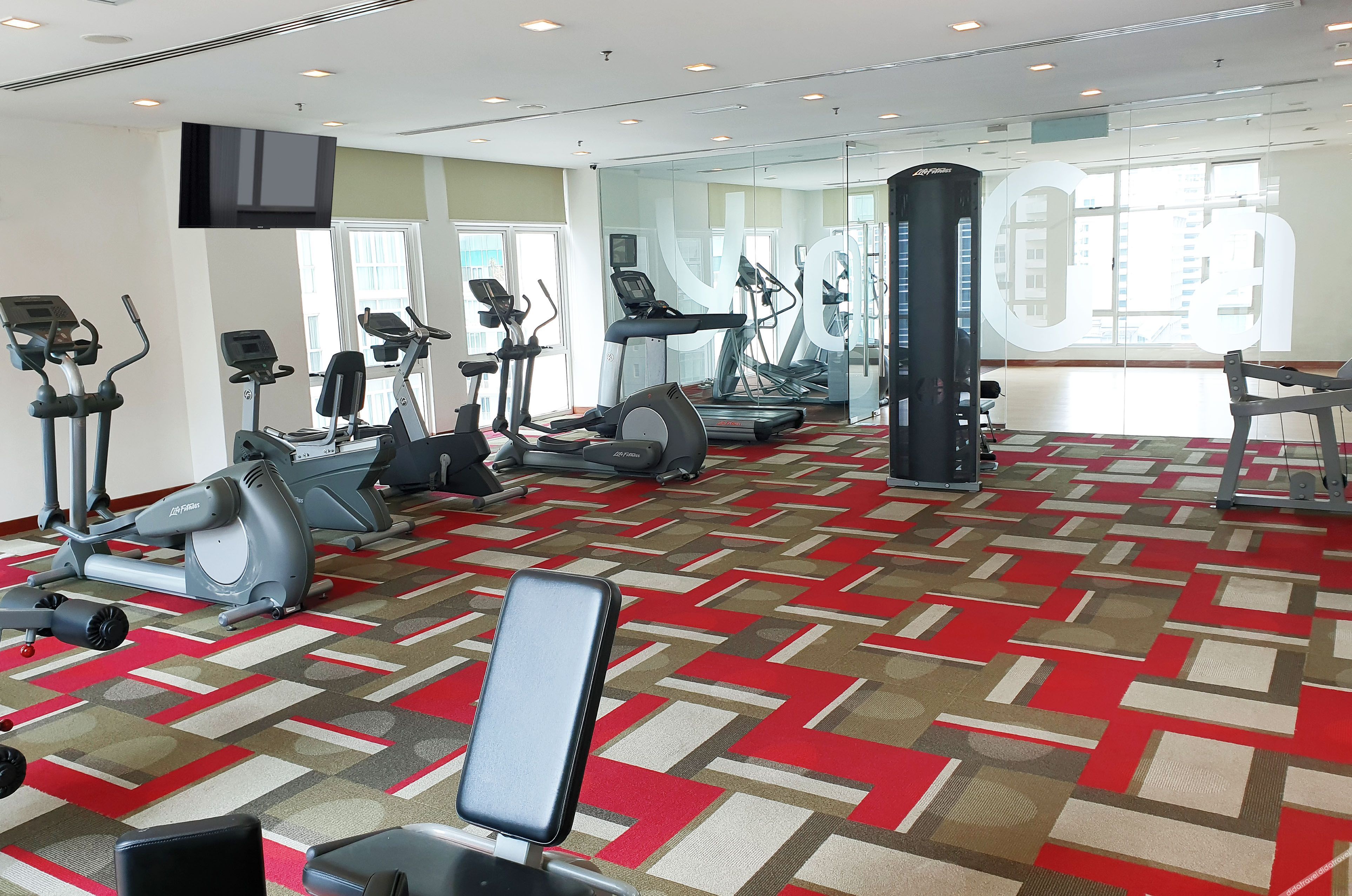 Cormar Suites 5*