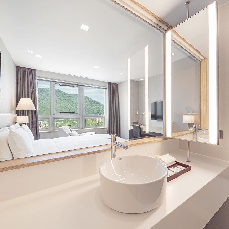 Avani Central Busan 4*