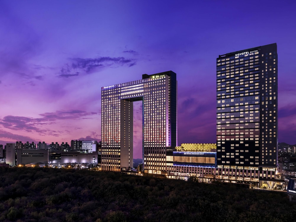 Novotel Ambassador Seoul Yongsan 5*