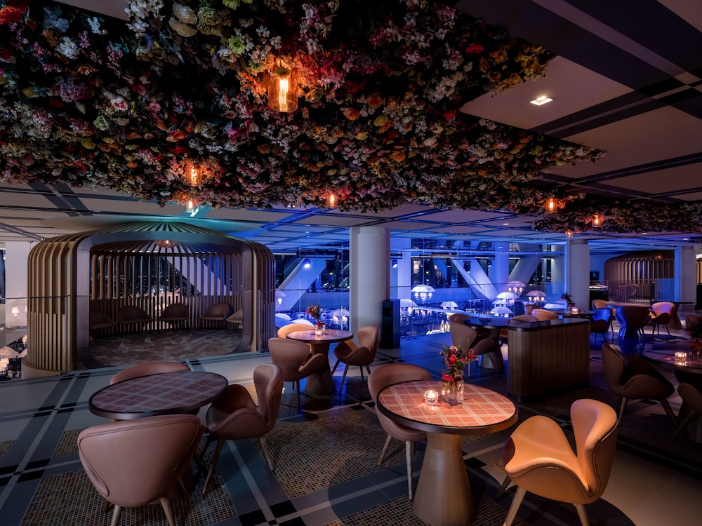 Novotel Ambassador Seoul Yongsan 5*