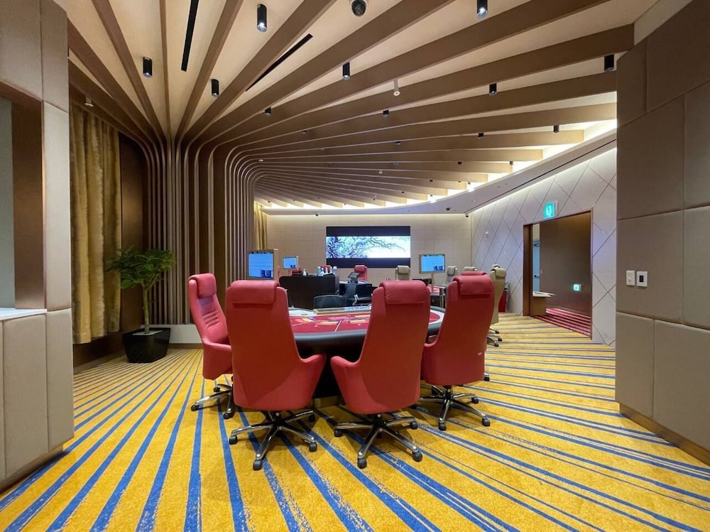 Novotel Ambassador Seoul Yongsan 5*
