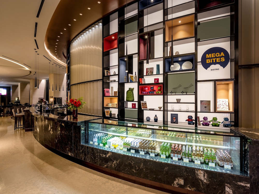 Novotel Ambassador Seoul Yongsan 5*