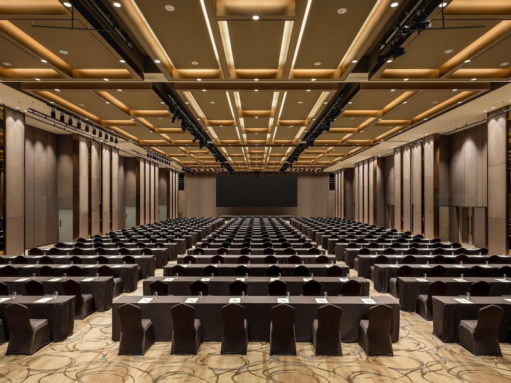 Novotel Ambassador Seoul Yongsan 5*