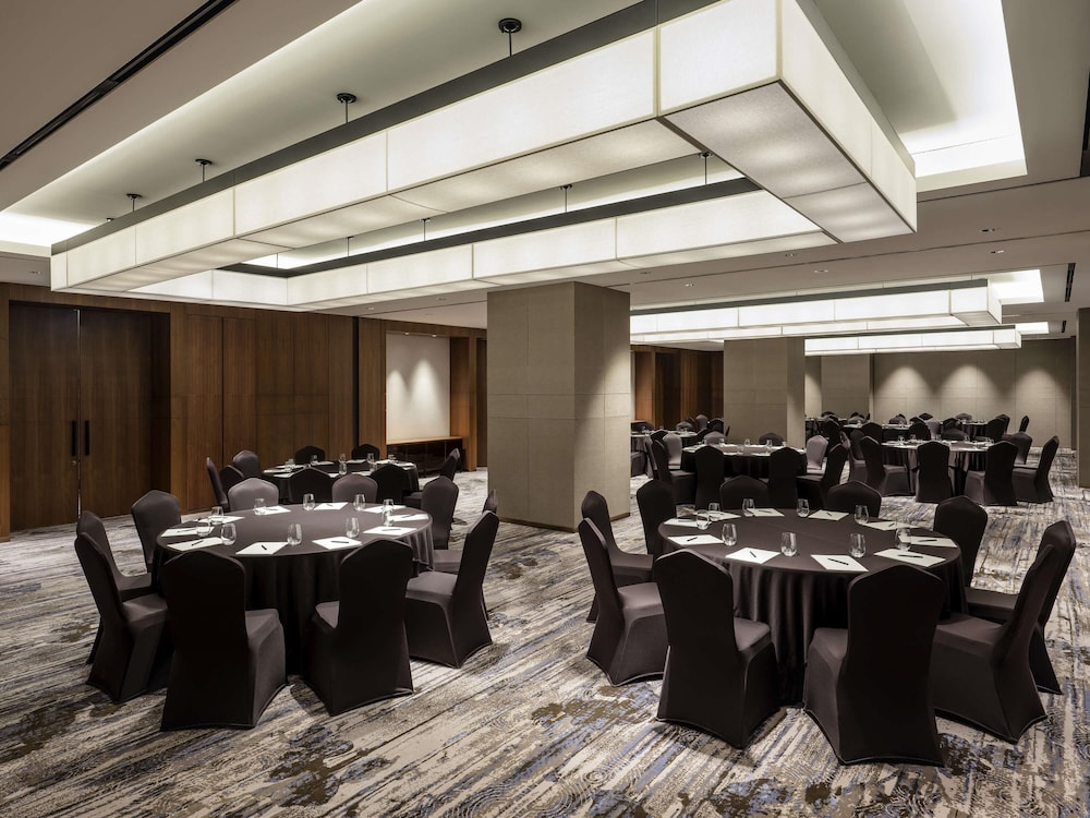 Novotel Ambassador Seoul Yongsan 5*