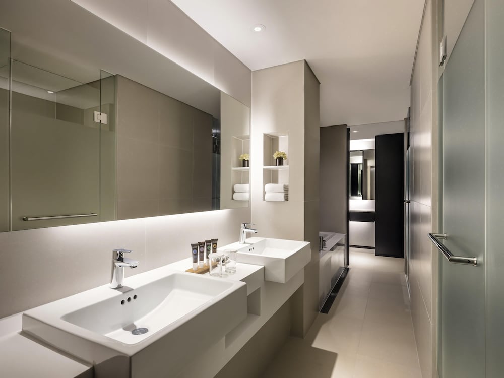 Novotel Ambassador Seoul Yongsan 5*