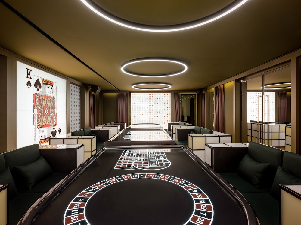 Novotel Ambassador Seoul Yongsan 5*
