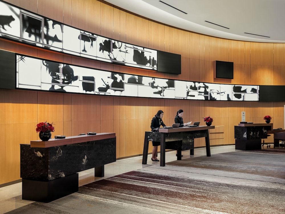 Novotel Ambassador Seoul Yongsan 5*