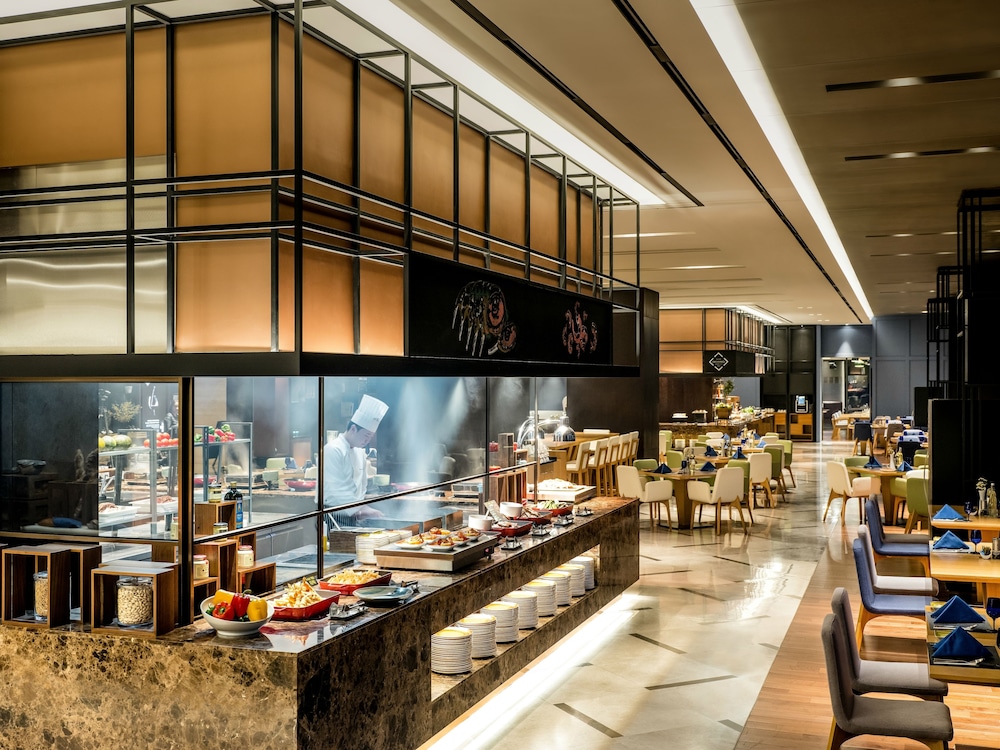 Novotel Ambassador Seoul Yongsan 5*