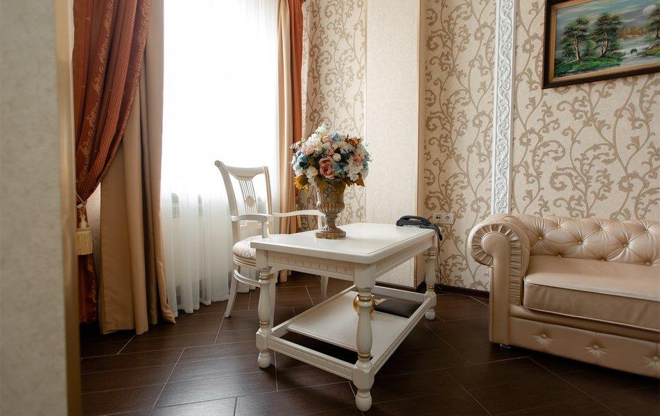 Art Hotel (Ессентуки) 3*