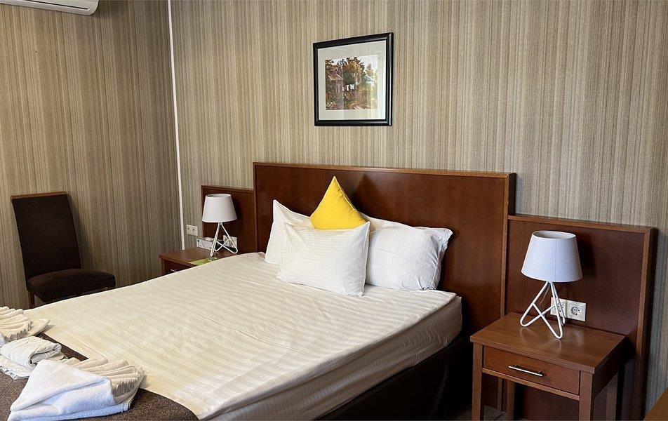 Гостиный Дворъ 0*