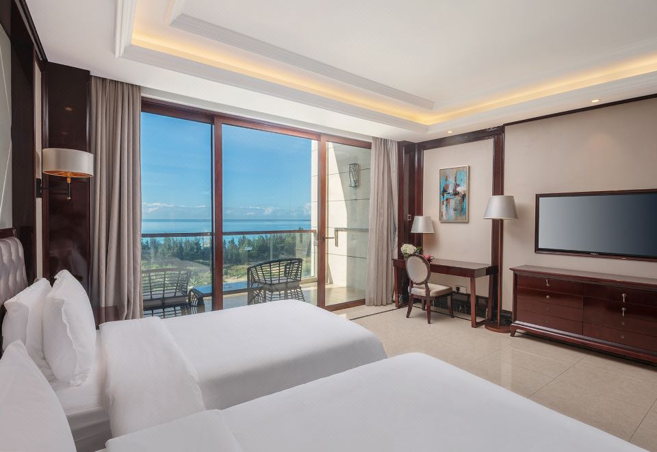 Jinsha Seaview Hotel Sanya 5*