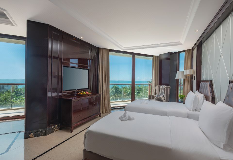 Jinsha Seaview Hotel Sanya 5*