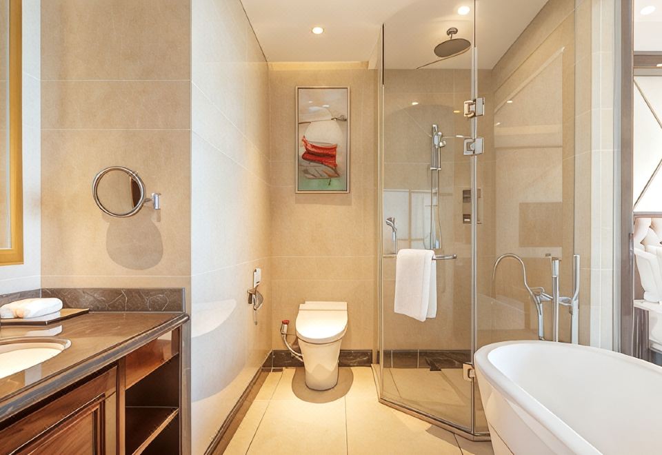 Jinsha Seaview Hotel Sanya 5*