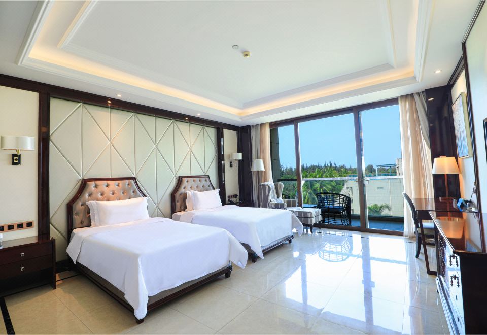 Jinsha Seaview Hotel Sanya 5*