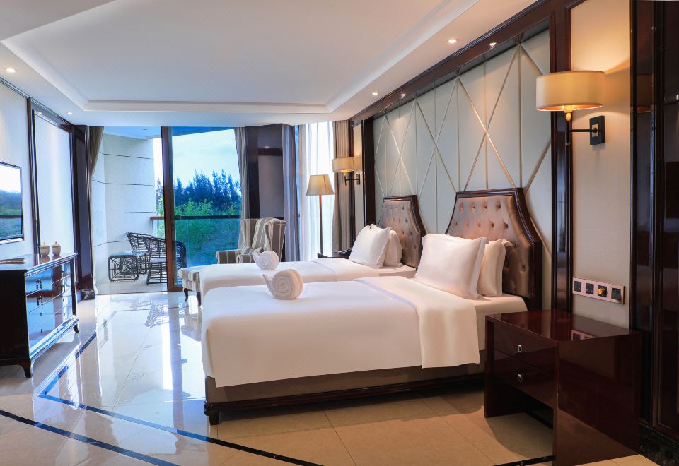 Jinsha Seaview Hotel Sanya 5*