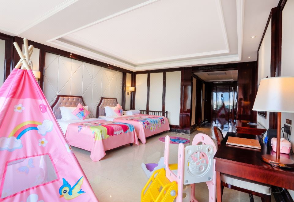 Jinsha Seaview Hotel Sanya 5*