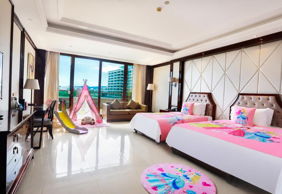 Jinsha Seaview Hotel Sanya 5*