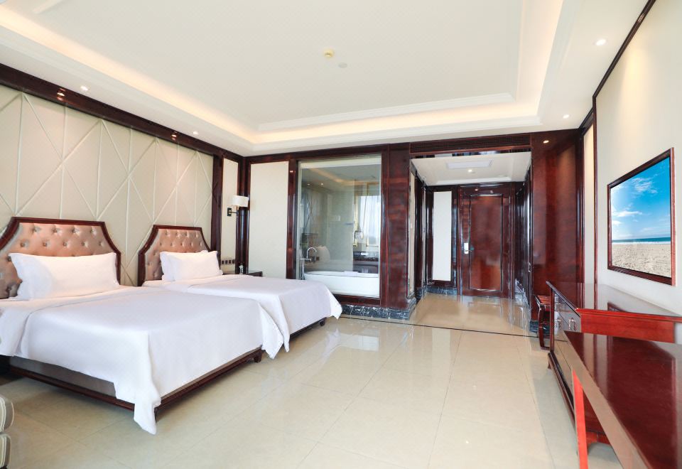 Jinsha Seaview Hotel Sanya 5*