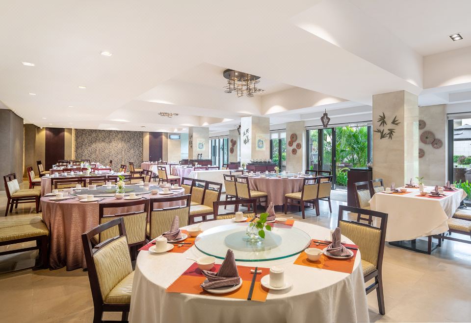 Jinsha Seaview Hotel Sanya 5*