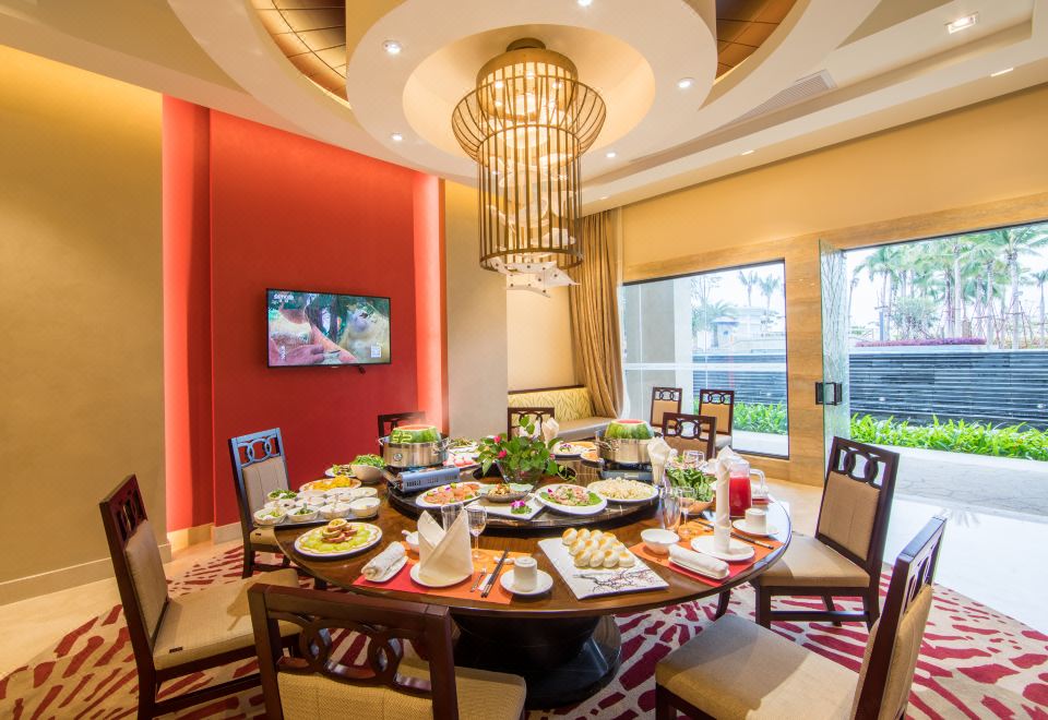 Jinsha Seaview Hotel Sanya 5*