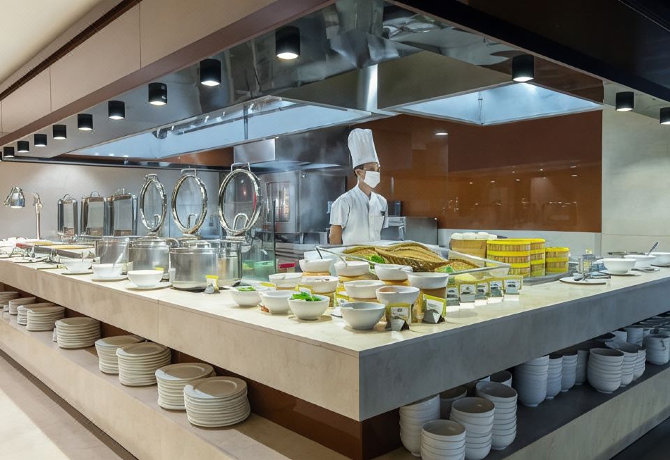 Jinsha Seaview Hotel Sanya 5*