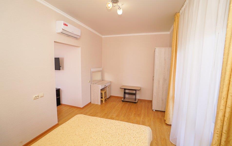 Виолетта (ул. Таллинская) 0*