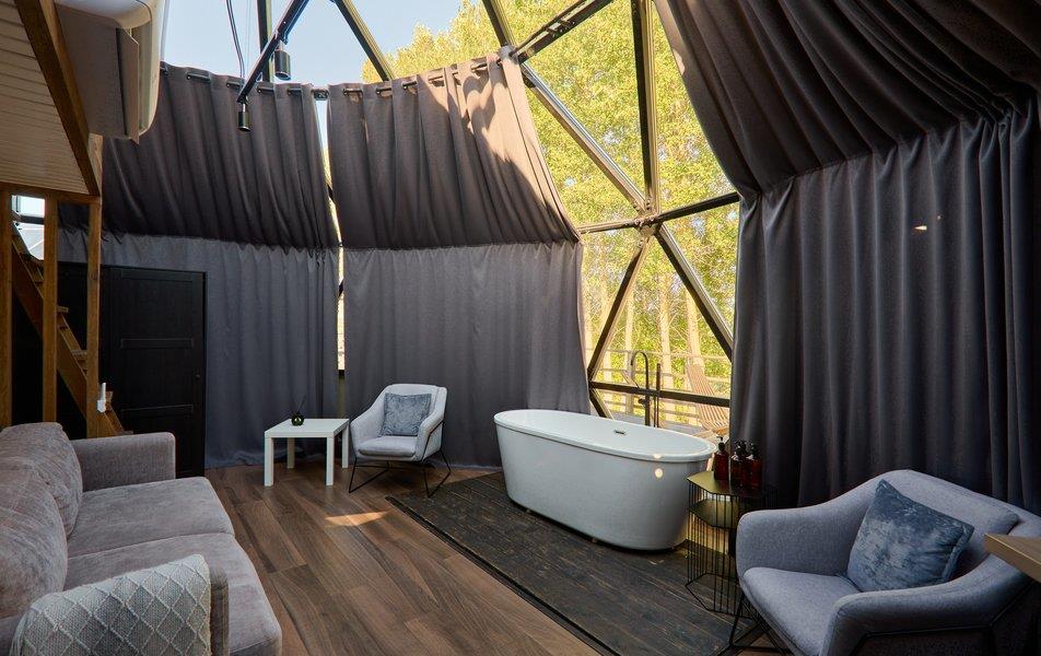 Северное сияние 4*