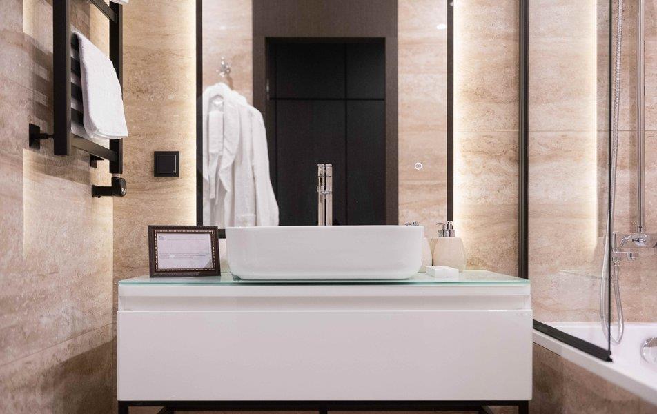 Плаза (ул. Лухмановская) 4*