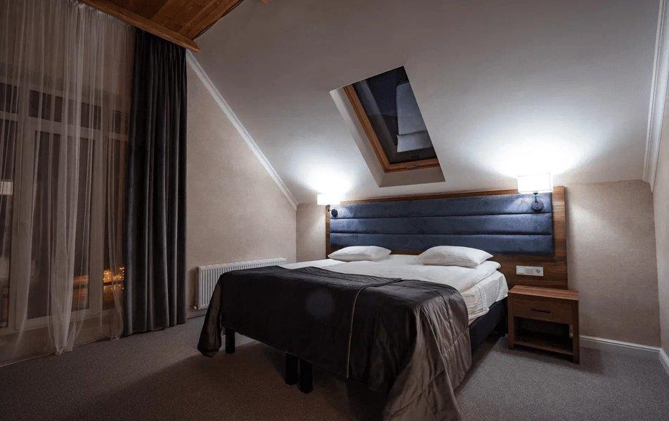 Орлиное Гнездо (Архыз) 0*