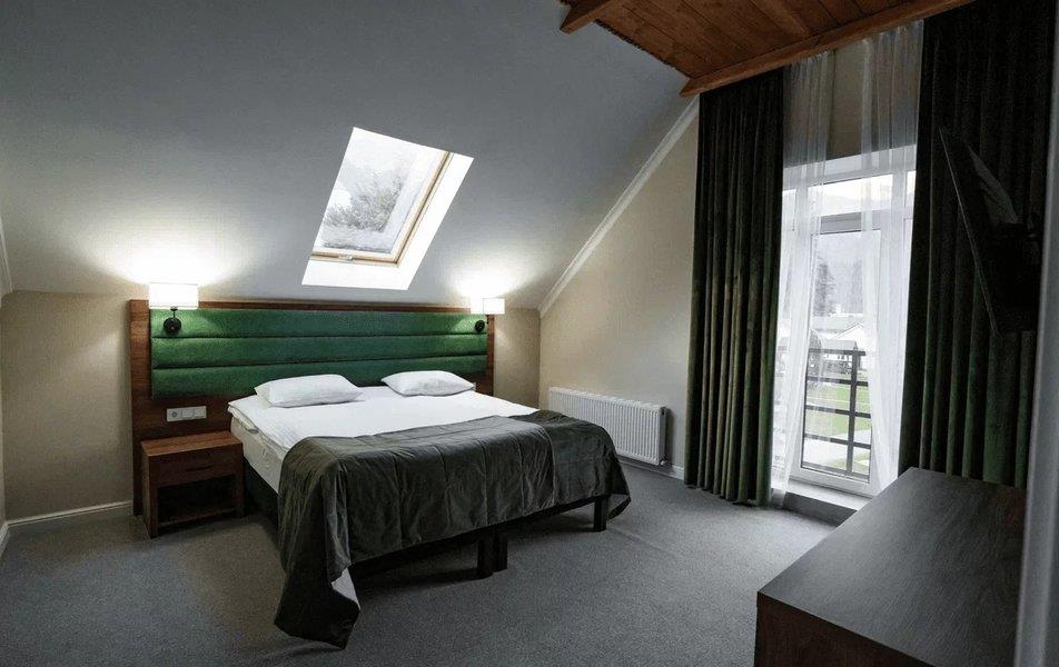 Орлиное Гнездо (Архыз) 0*