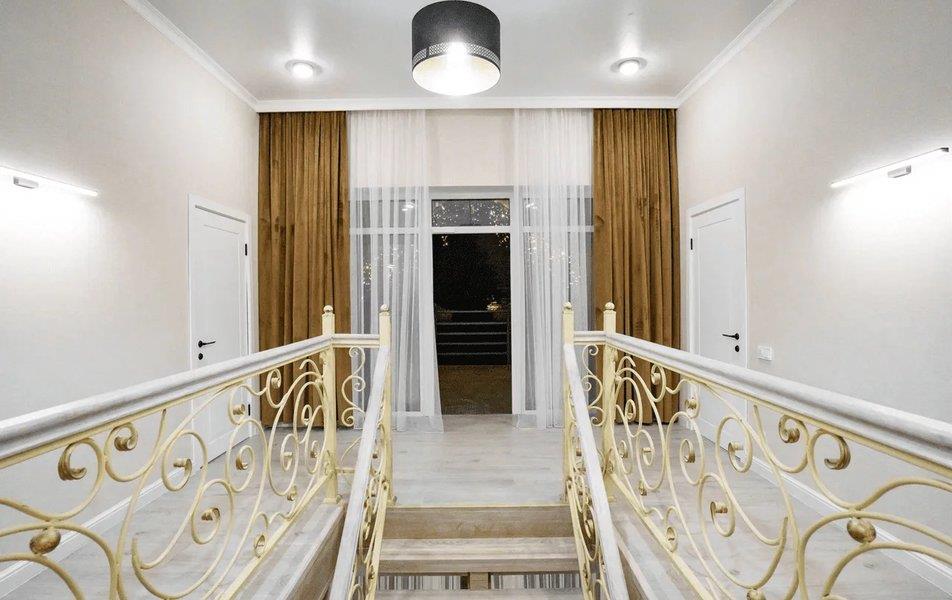 Орлиное Гнездо (Архыз) 0*