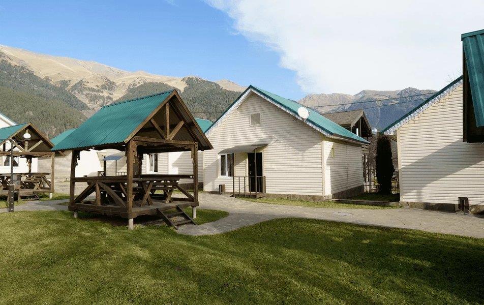 Орлиное Гнездо (Архыз) 0*