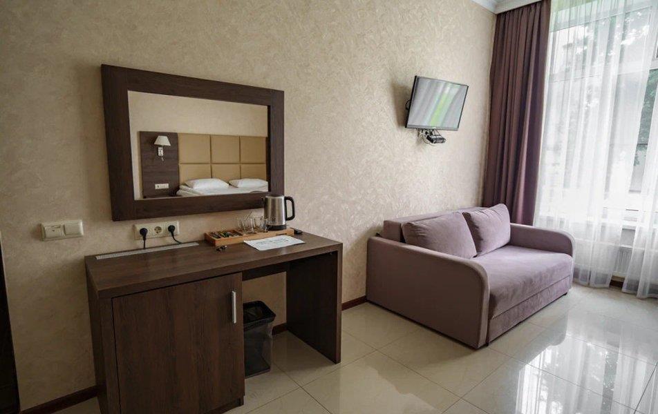 Орлиное Гнездо (Архыз) 0*