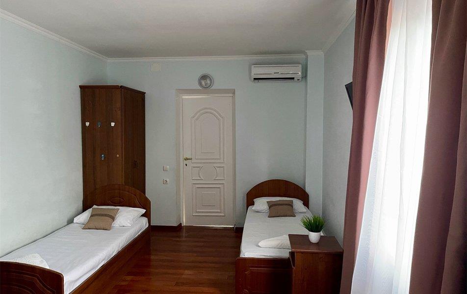 Гостевой дом Зеленая Долина 0*