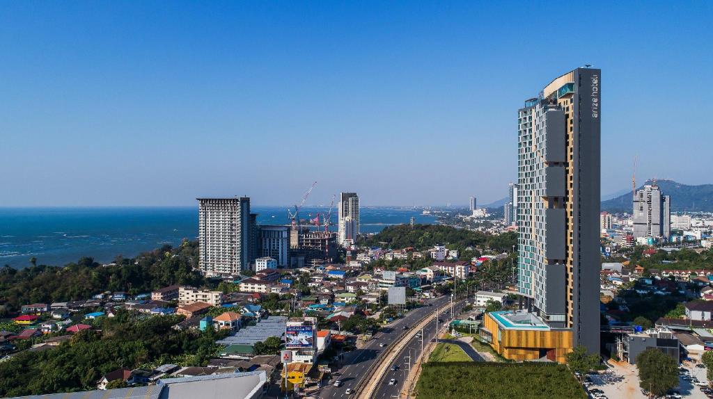Arize Hotel Sri Racha 4*