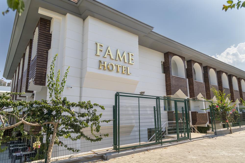 Fame Hotel 3*