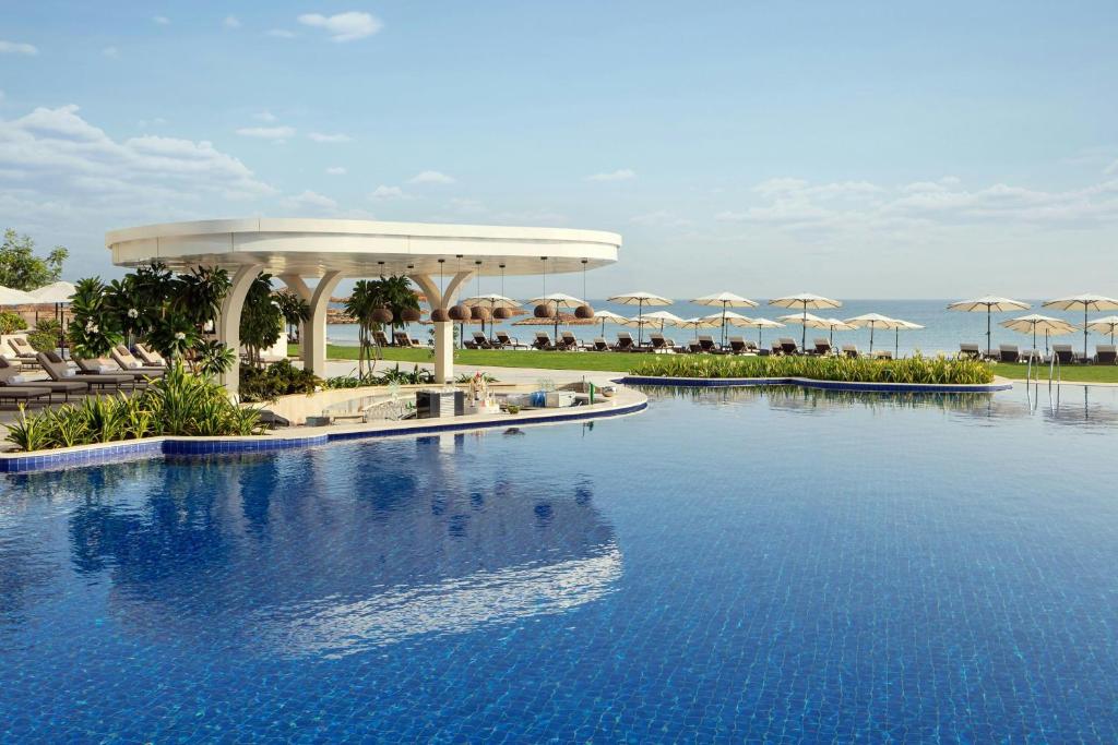 The St. Regis Al Mouj Muscat Resort 5*